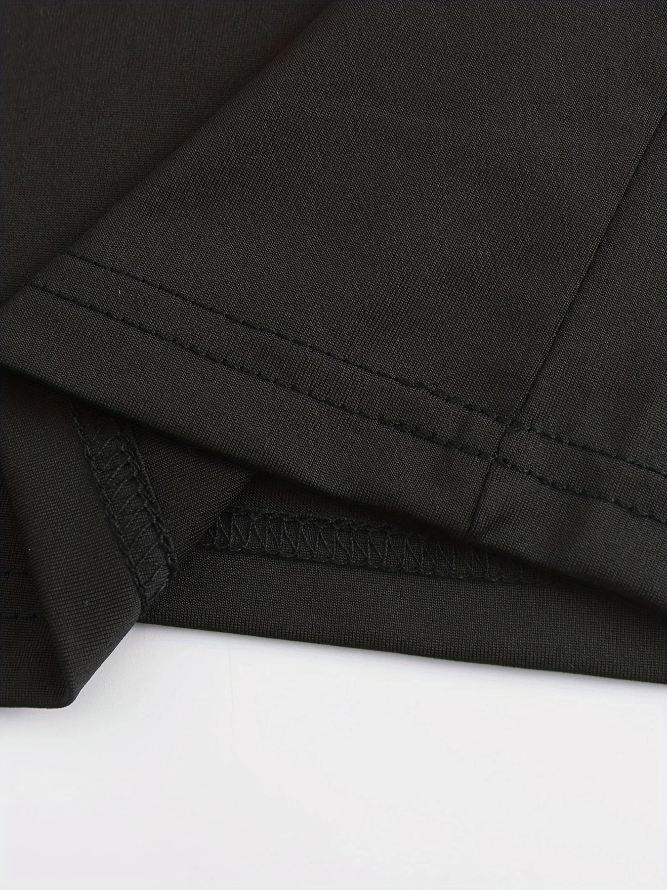 T-shirt da donna con stampa a cuore semplice stile coreano Top moda estiva Comodo O-Collo Manica corta Abiti morbidi Abbigliamento donna