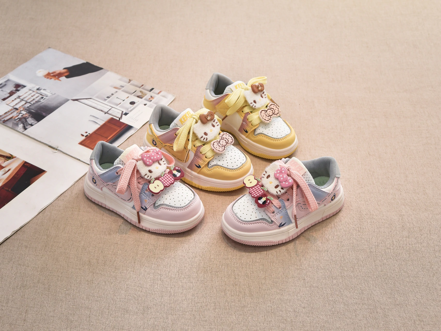 

Kids'Casual Shoes ​Sneakers PU Leather Hello Kitty Printed Spring Shoes For Girls Anti-slip Thick Bottom Yellow Pink Size 27-37