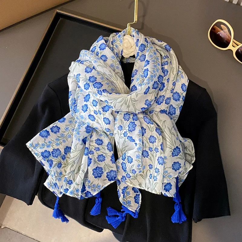 

2024 Newest Women Floral Pattern Printed Pattern Scarf Cotton Voile Scarf Shawls