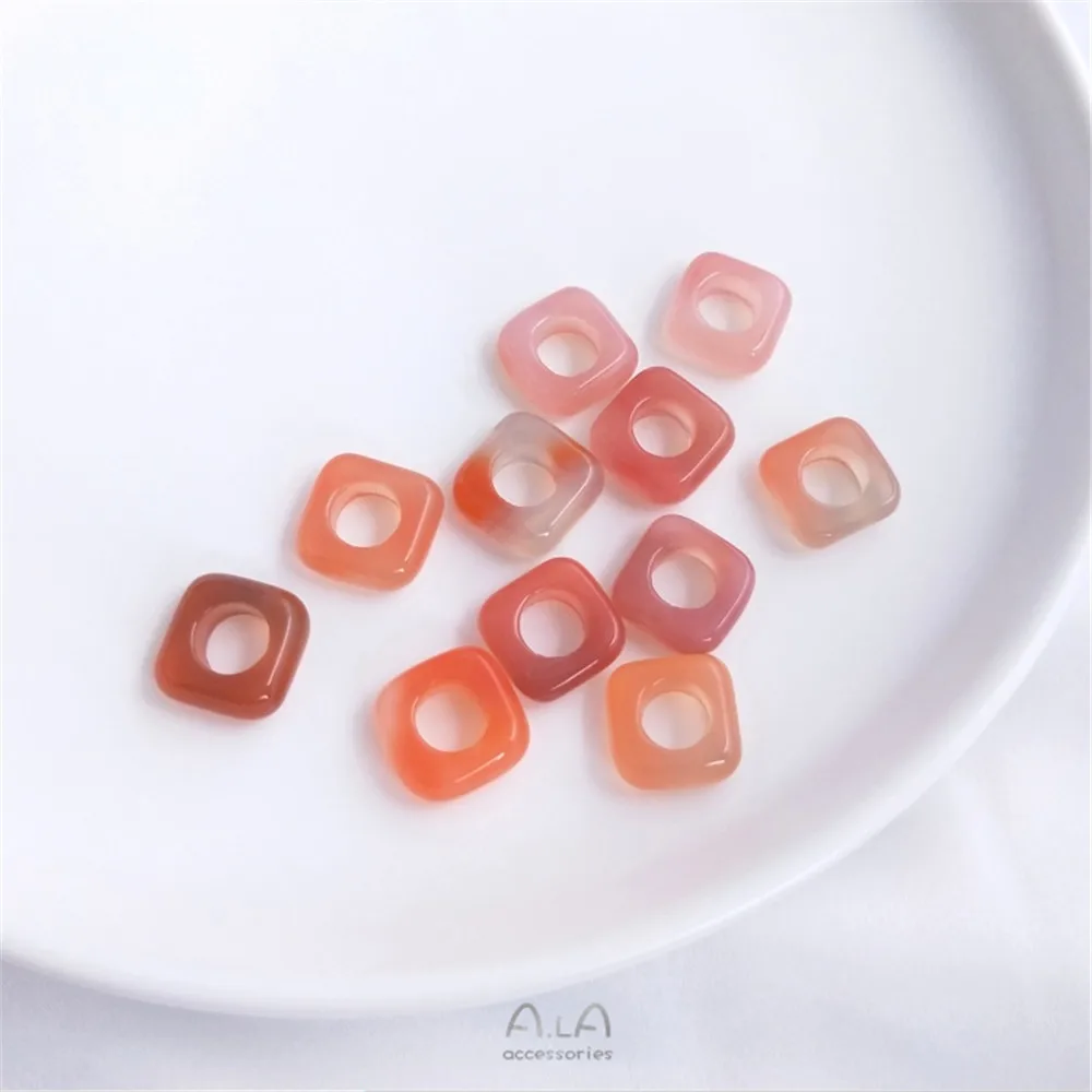 Natural south red candy color moon rabbit pendant safe button square running ring litchi frozen fish tail hanging ornaments