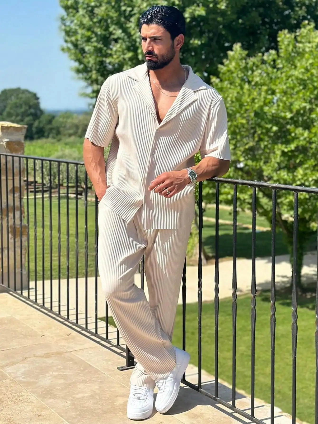 

Men's Pleated Short Sleeve Shirt and Matching Pants Set, Beige Casual Summer Outfit