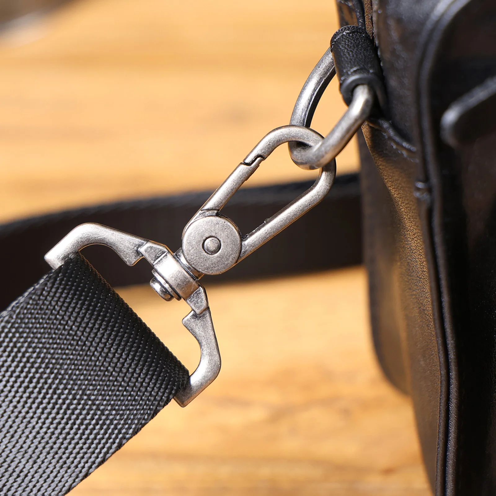 Vintage-Umhängetasche für Herren aus hochwertigem Rindsleder, modische Casual-Crossbody-Tasche, pflanzlich gegerbte Echtleder-Schultertasche – Detail 24