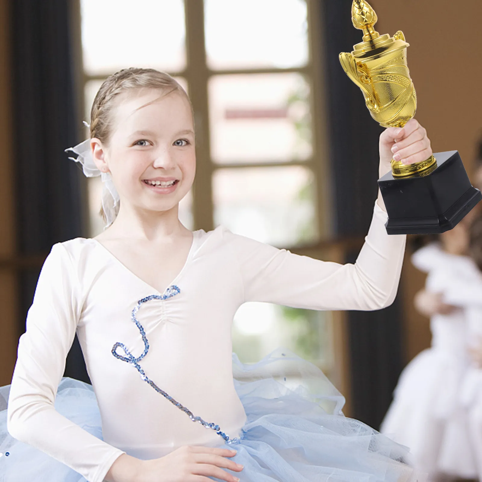 Competition Award Trophy Plastic Trophy Cup for School Office Company Ceremony Reading Encouragement Winner Party Prize