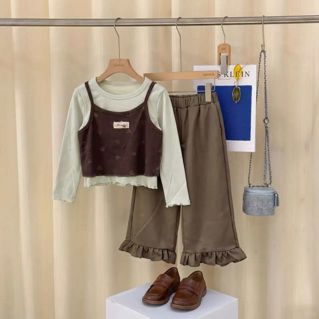 Bear Leader Girls Clothes Spring and Autumn New Fake Two-piece Long Sleeved T-shirt Top + Wide Leg Pants Casual Children's Sets