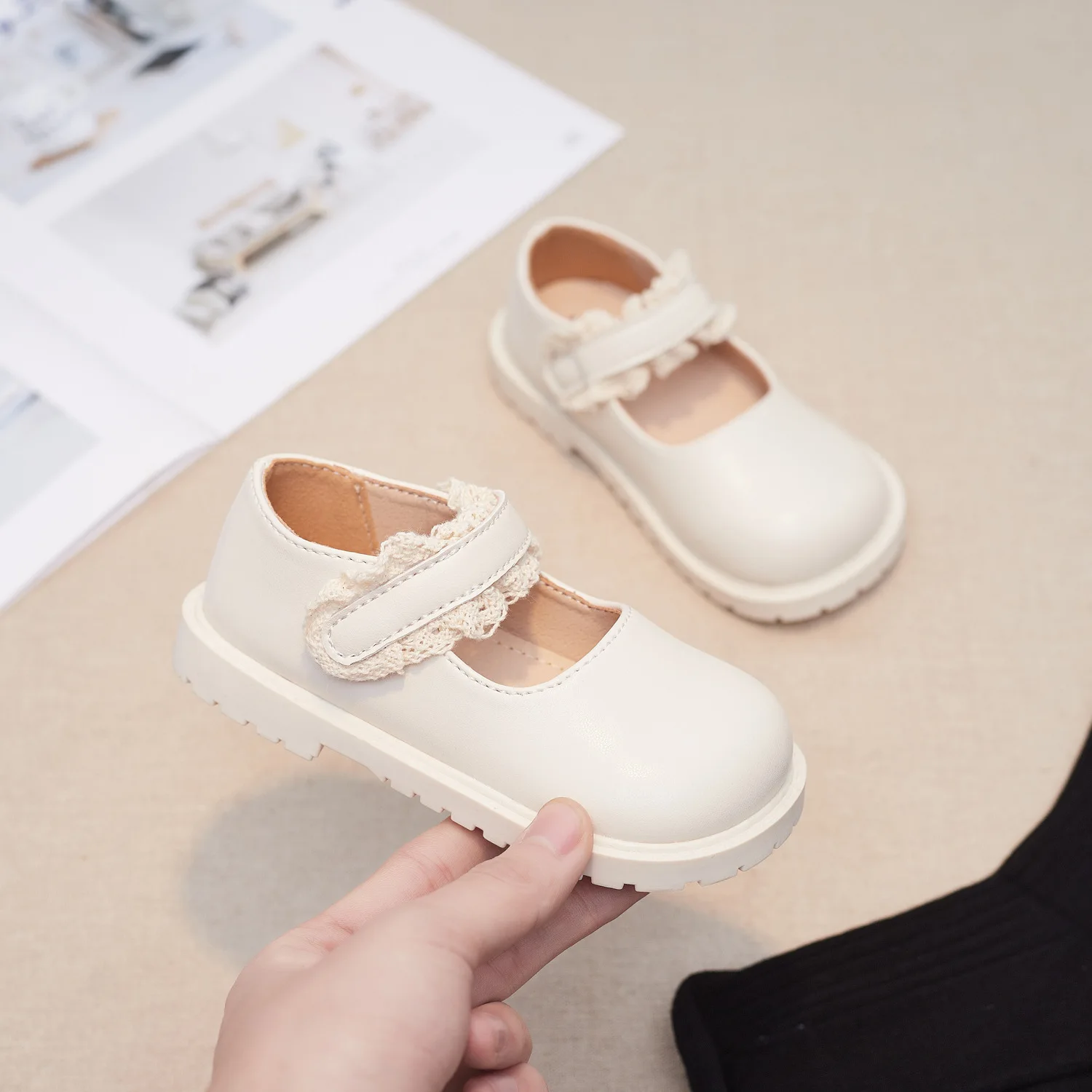 2022 Spring New Korean Style Kids Fashion Casual Big Children Hook & Loop Mary Janes for Girls Princess Black School