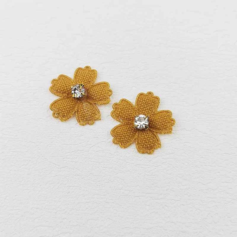 Blume mit Strass-Applikation für Kleidung, Aufnäher zum Aufnähen auf Hüte, zum Basteln von Haarspangen, als Schleifendekoration, 2,3 cm, 50 Stück. – Detail 12