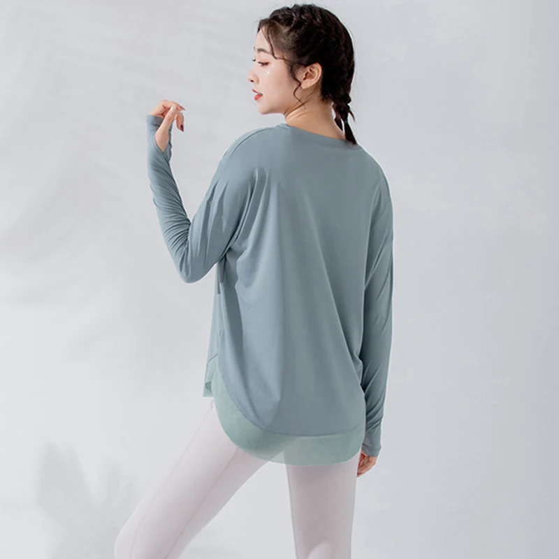 Sport Shirt Women Gym Tshirt Yoga Top Fitness Clothes Running Active Wear Loose Long Sleeve Workout Shirts With Thumb Holes Tops