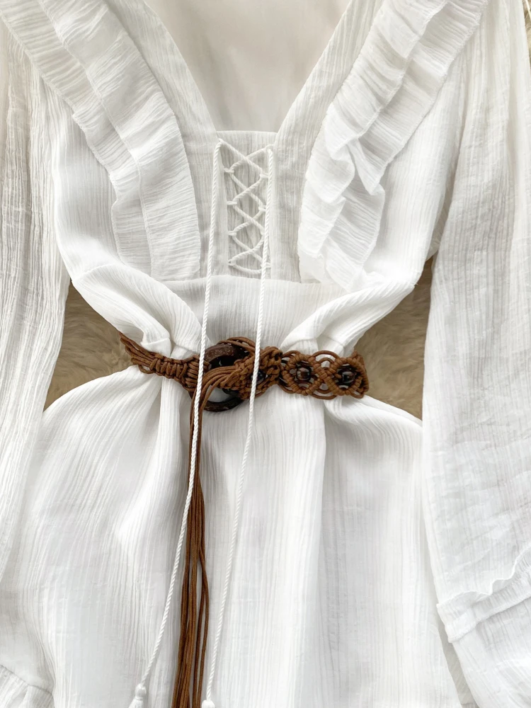 Robe courte blanche à volants pour femmes, robe de plage, coupe trapèze, manches longues, style Boho, avec ceinture, vêtements éducatifs, printemps été