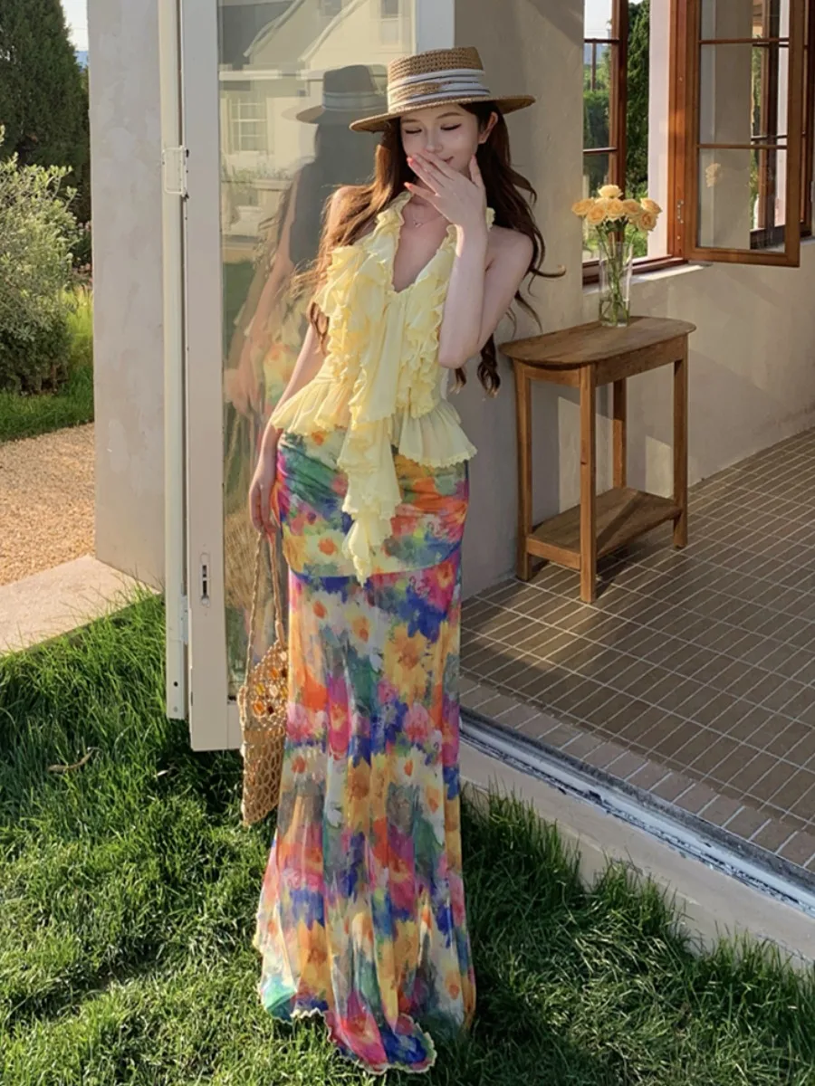 

Summer Sexy Dopaamine Neck Hanging Sweet Top Halter Bodycon Skirt Long Skirt Set Women's Fashion V-neck Sleeveless T-shirt