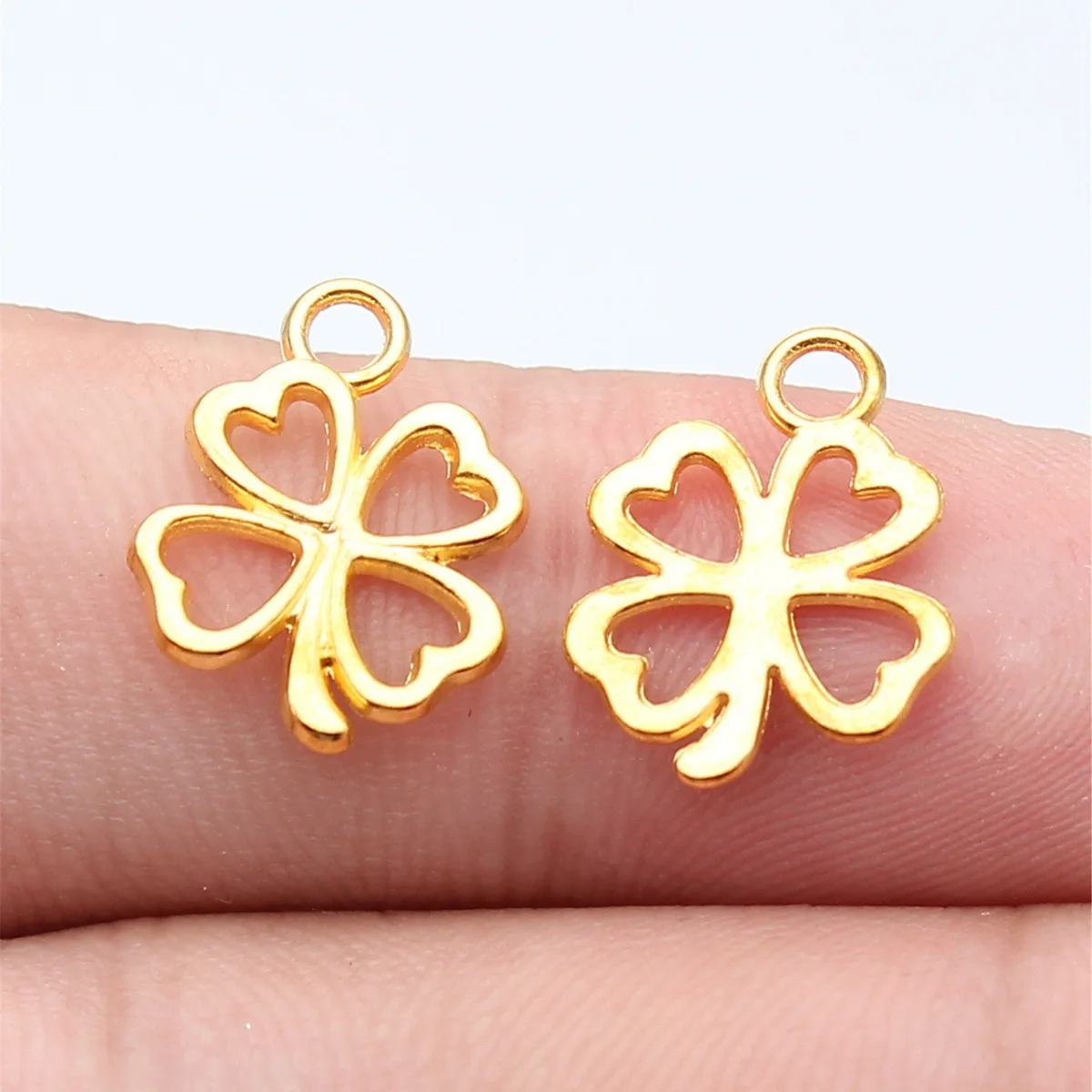 20pcs 17x13mm 7 Colors Small Hollow Lucky Clover Charms Zinc Alloy DIY Handmade Jewelry Making Accessories