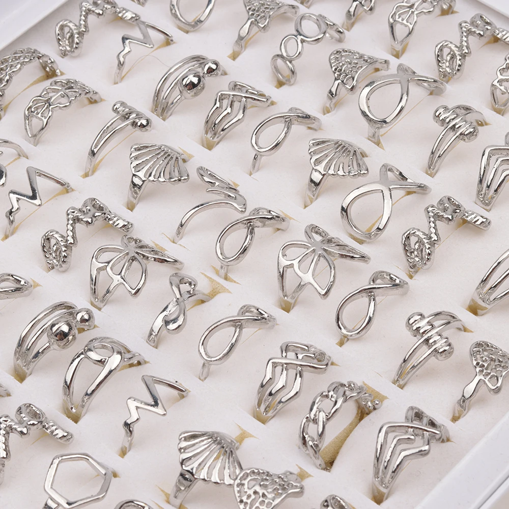 20Pieces/Lot Carved Flowers Animal Vintage Alloy Rings Women Charm Luxury Party Gift Hollow Out Accessory Jewelry Set