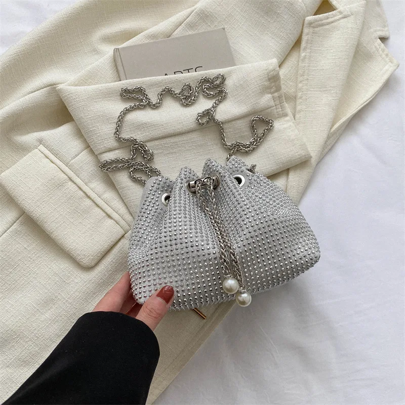 Women Fashion Diamonds Rhinestone Bucket Bags Retro Pearl Chain Ladies Shoulder Bags Shiny Small Crossbody Bags Female Handbags