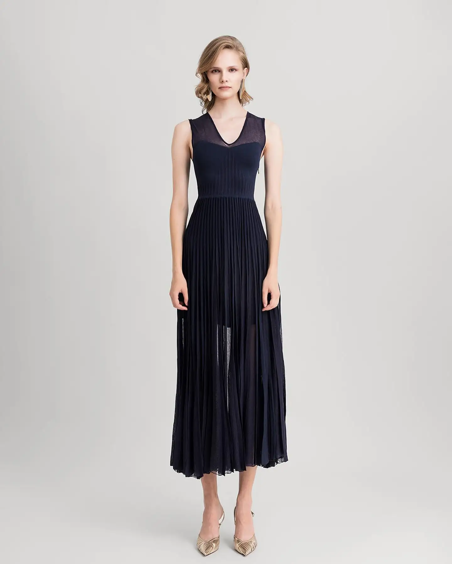 

Customized Sexy Tulle A-Line Evening Dress Temperament V-Neck Sleeveless Ankle Length Bespoke Occasion Gowns Custom Size