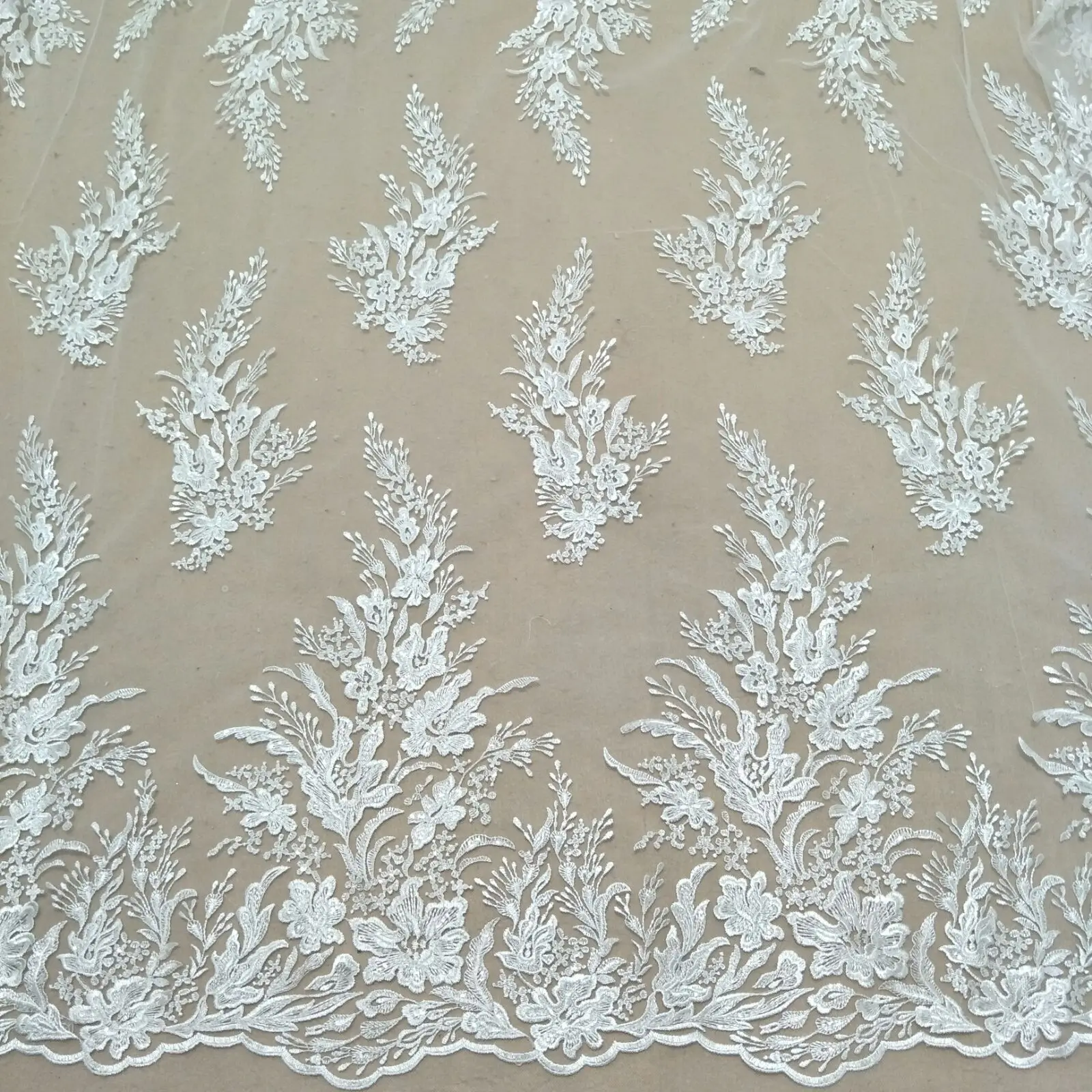 2024 ivory newest design wedding gown dress lace fabric bridal with sequins 130cm width wedding dress lace sell by yard