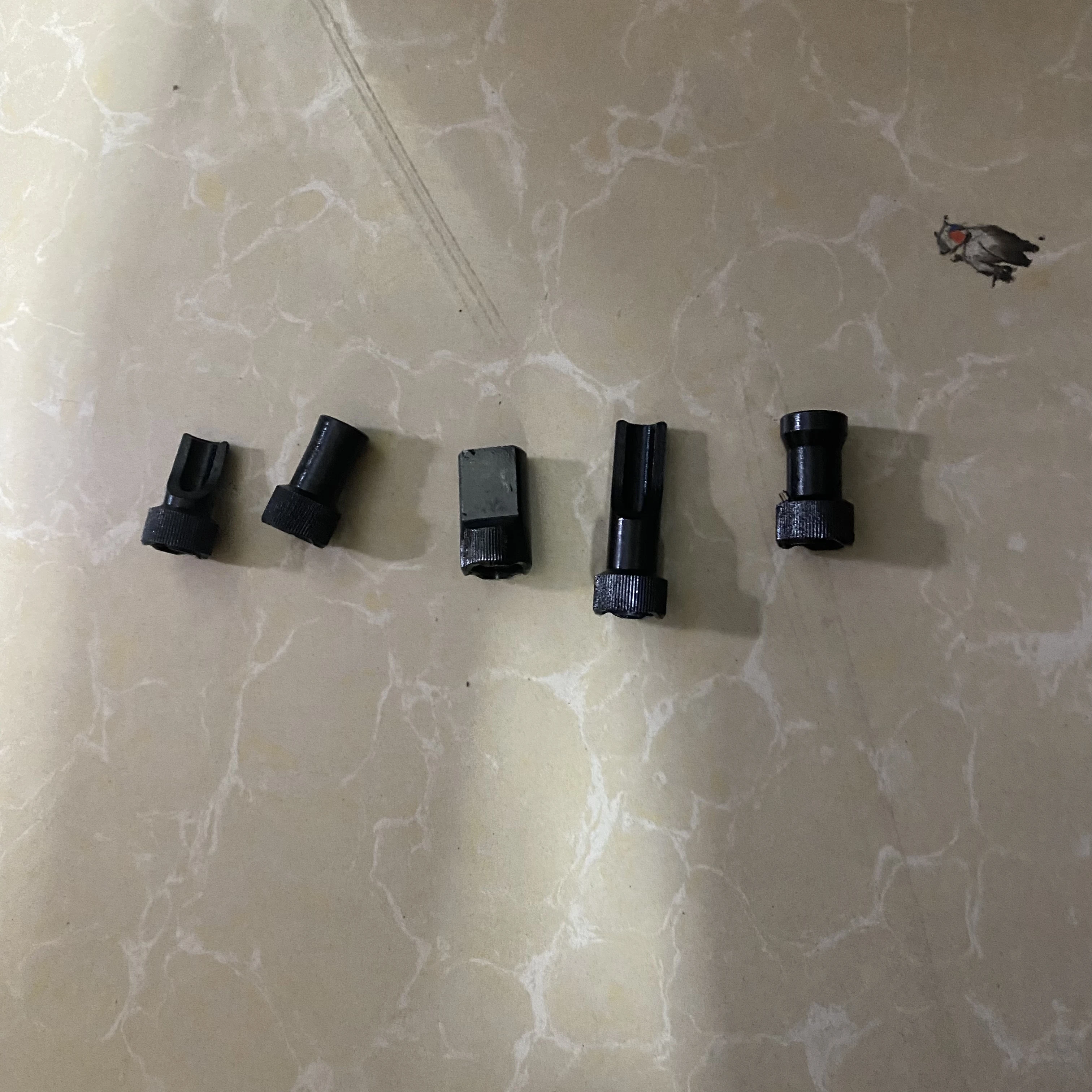 

Пистолеты для ногтей Toua DCCN40A муфты разные типы