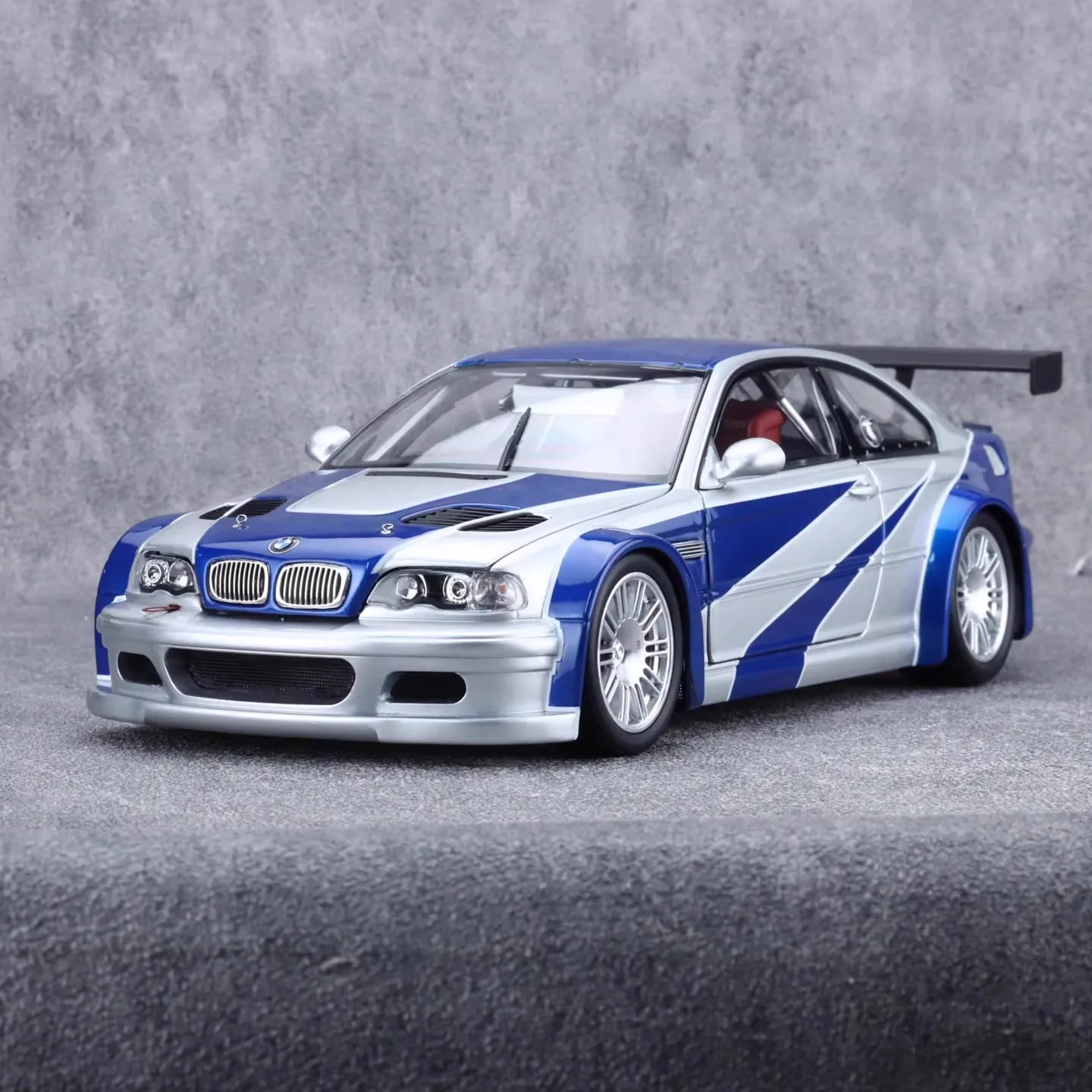 1:18 DCM BMW M3 GTR E46 Car Model Alloy Diecast Model Need for