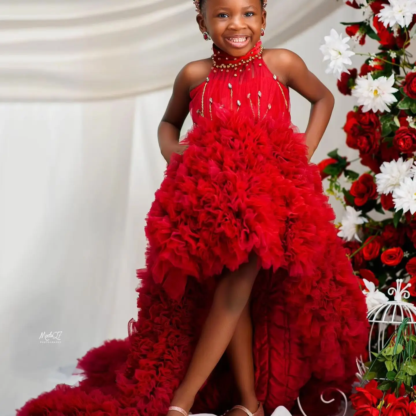 

Red Flower Girl Dresses for Wedding Crystal Ruffles High-Low Length Girl Kids Birthday Party First Holy Communion Gown