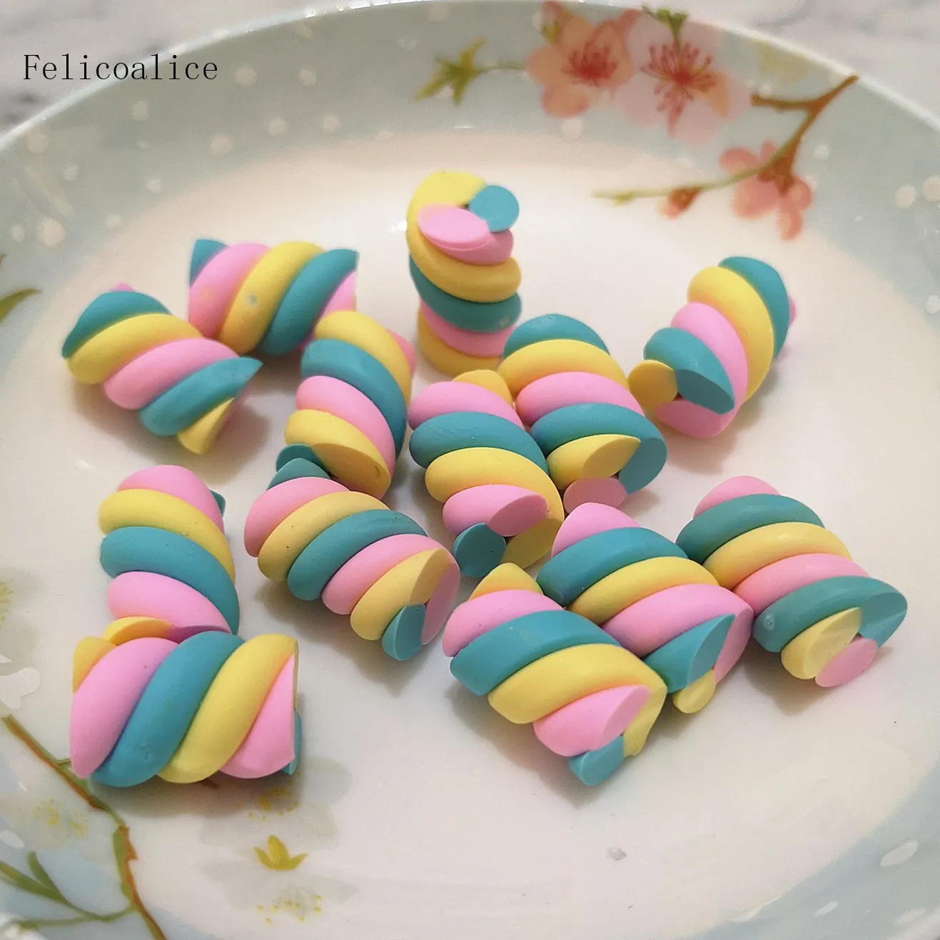 10Pcs Polymer Clay Marshmallows For Slime Filler Addition Accessories Kitchen Toys Foods For DollHouse Decoration Charms