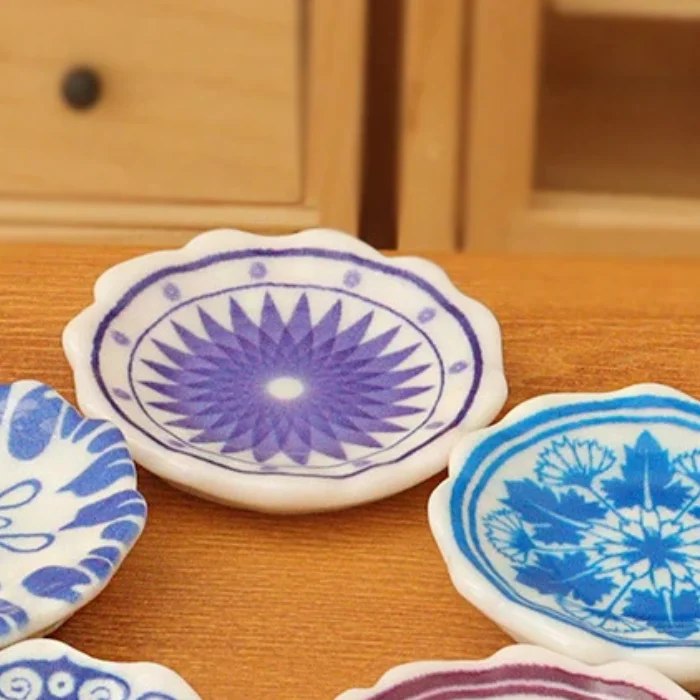 5Pcs 1:12 Dollhouse Miniature Dining Plates Doll Home Simulation Kitchen Tableware Accessories Dolls House Scene Decor Toy