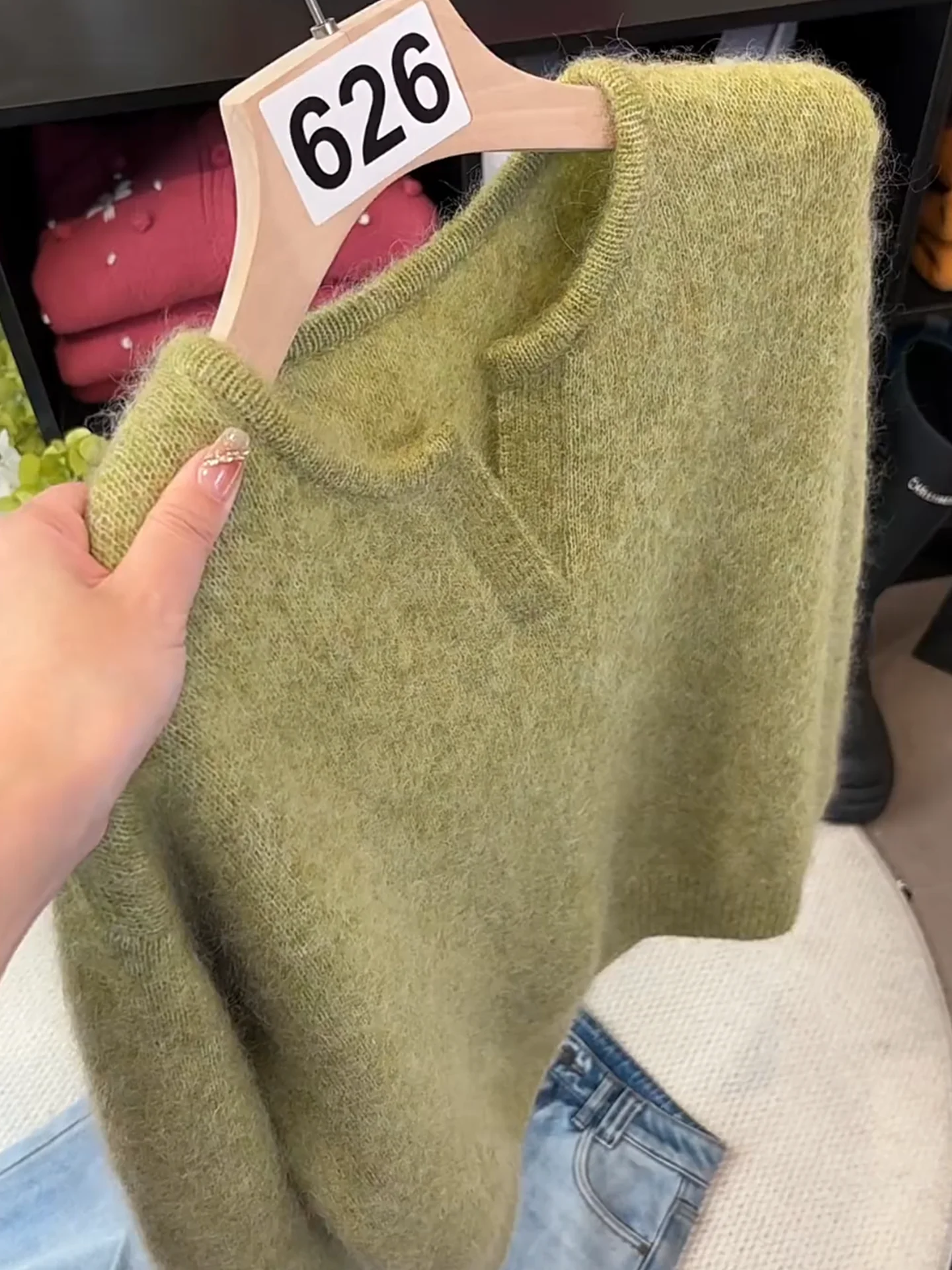 

Korean Style Lazy Green V-Neck Long Sleeve Knitted Sweater Women's Winter Warm Atmosphere Feeling Soft Cozy Comfortable Top