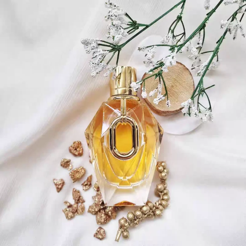 Millones de oro para sus mujeres Perfume Edp de larga duración Oriental Rose & Patchouli lujo Oud Woody Notes flor fragancia de feromonas