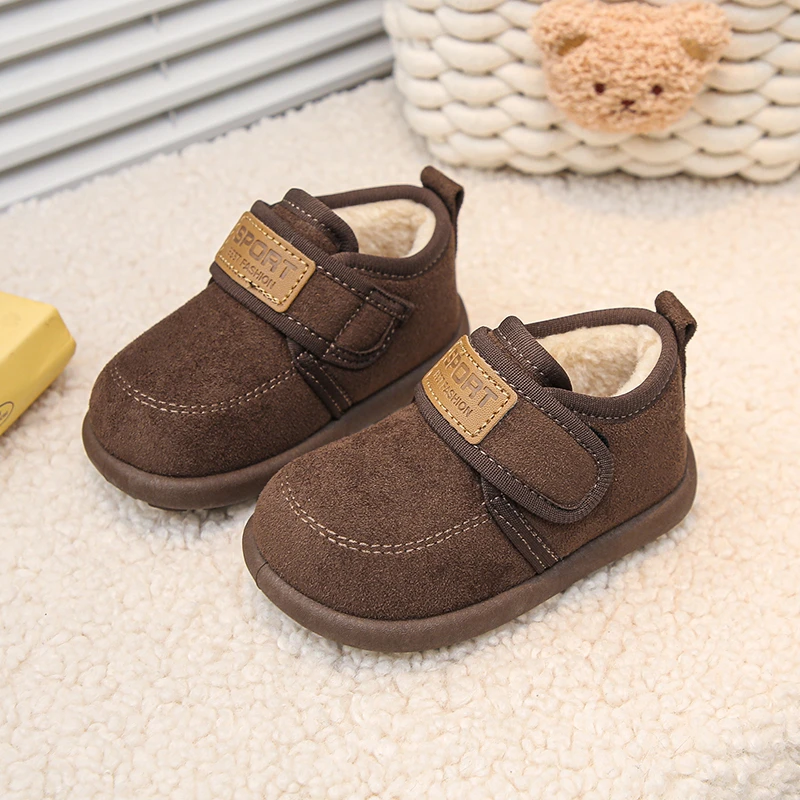 Zapatos de algodón para niños, moda de invierno, antideslizantes, cálidos, suela suave, zapatos informales, botas de algodón ligeras y cómodas para la nieve