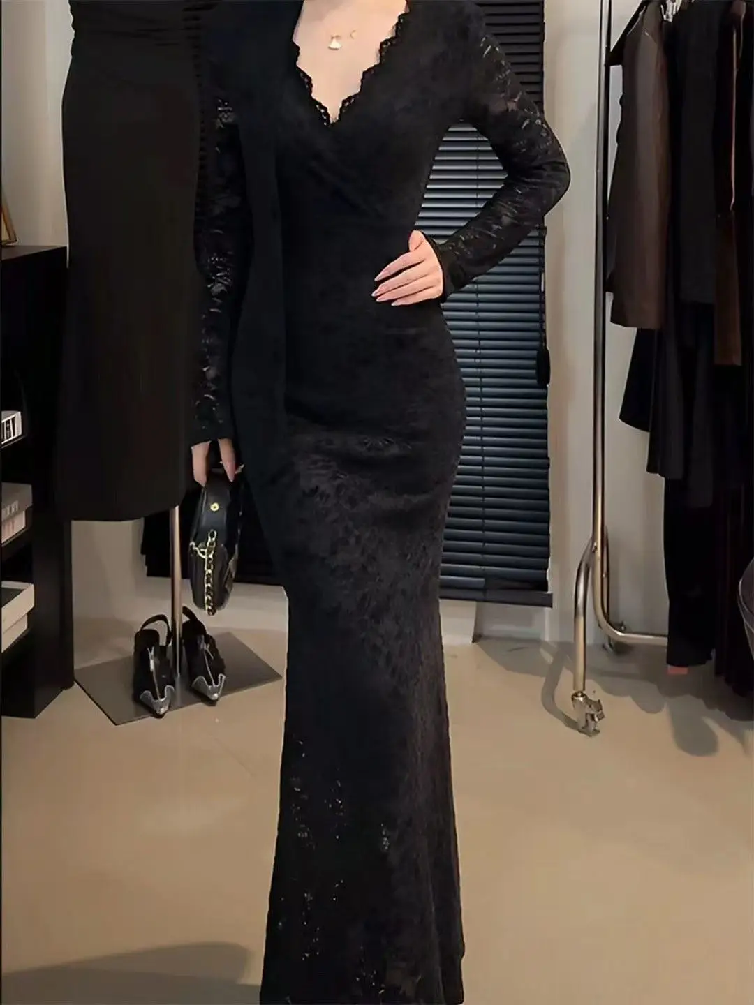 Retro Y2K Crochet Lace Cutout Brown Bodycon Dress French V-Neck Long Sleeve Pencil Mermaid Hem Dress Party Prom Vestidos Robe