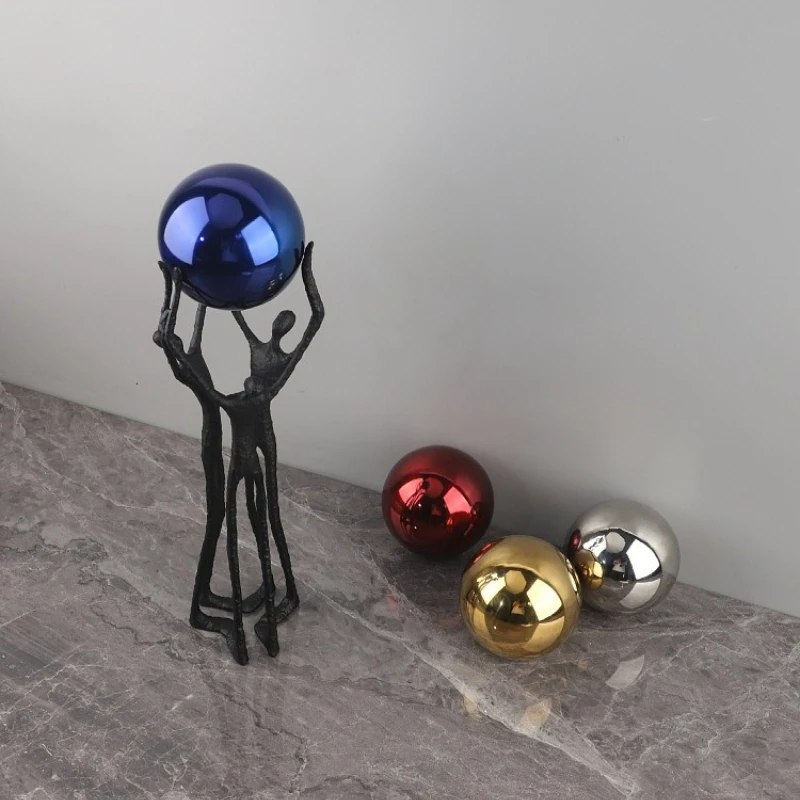 

Character Sculpture Cast Iron, Hand-held Ball, Desktop Decoration Accessories, Metal Crafts, Home Decoration