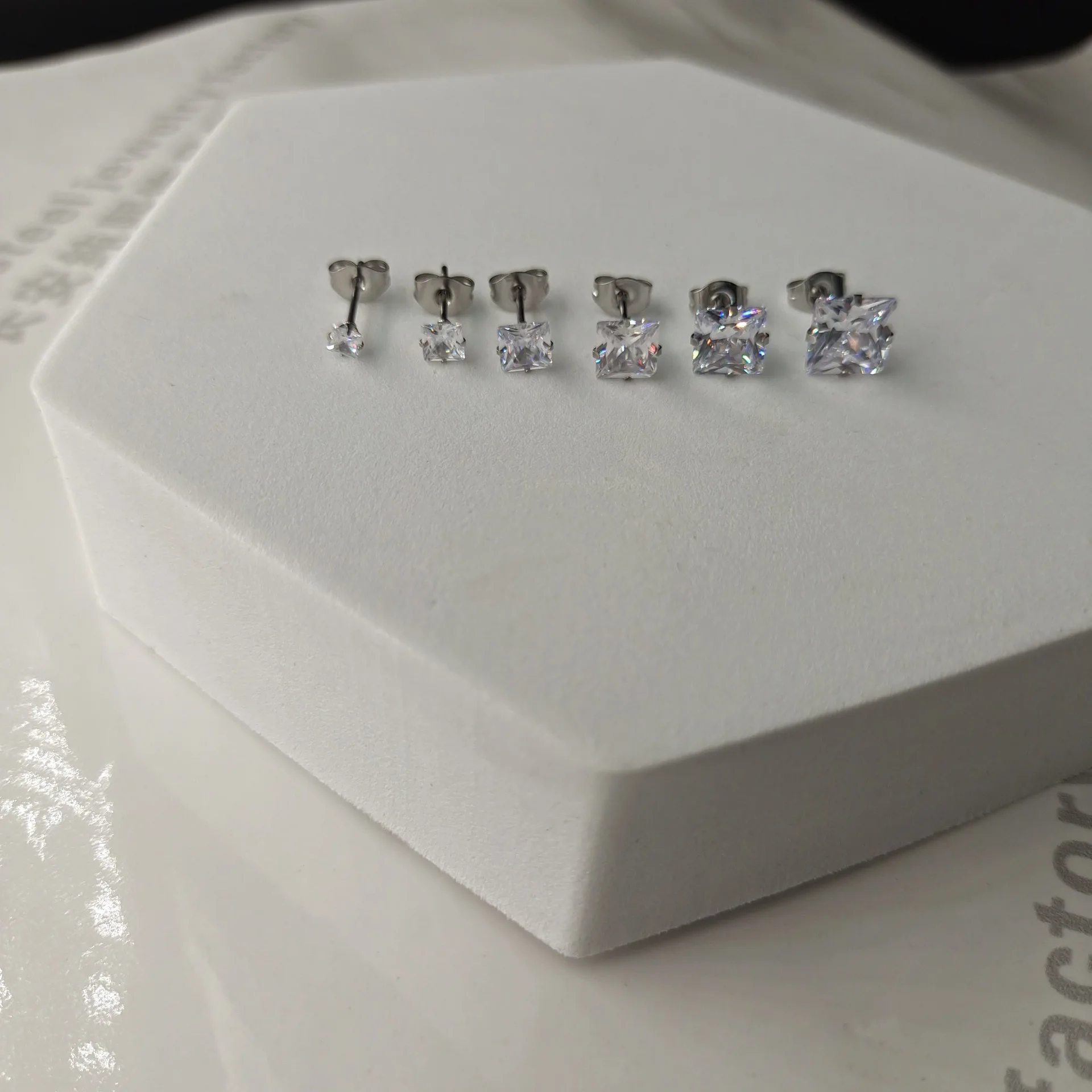 Brincos de zircão limpo quadrado de aço inoxidável para homens e mulheres, tamanho de 3mm a 8mm, 316 L