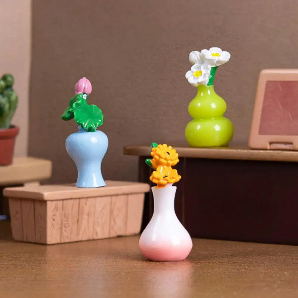 Instant Relaxation Decor Mini Vase Ornament 4pcs Mini Vase Set Resin Bouquet Desktop Decor Healing Garden Ornament for Stress