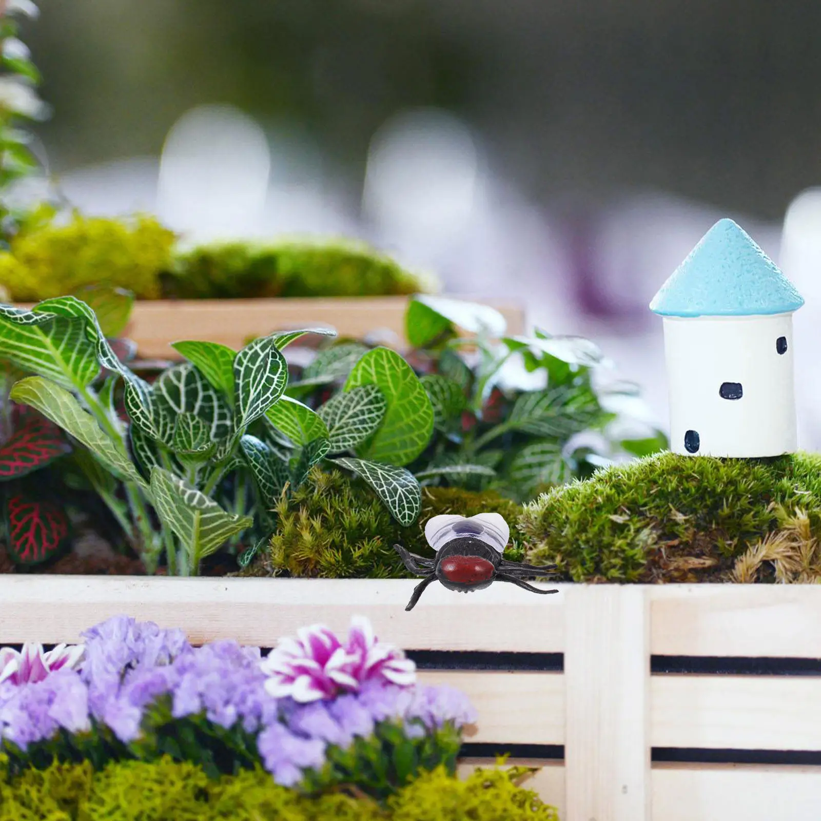 

60Pcs Realistic Plastic Halloween Prank Props Creepy Fly Decor for Parties Carnivals Costume Events Scary Simulation