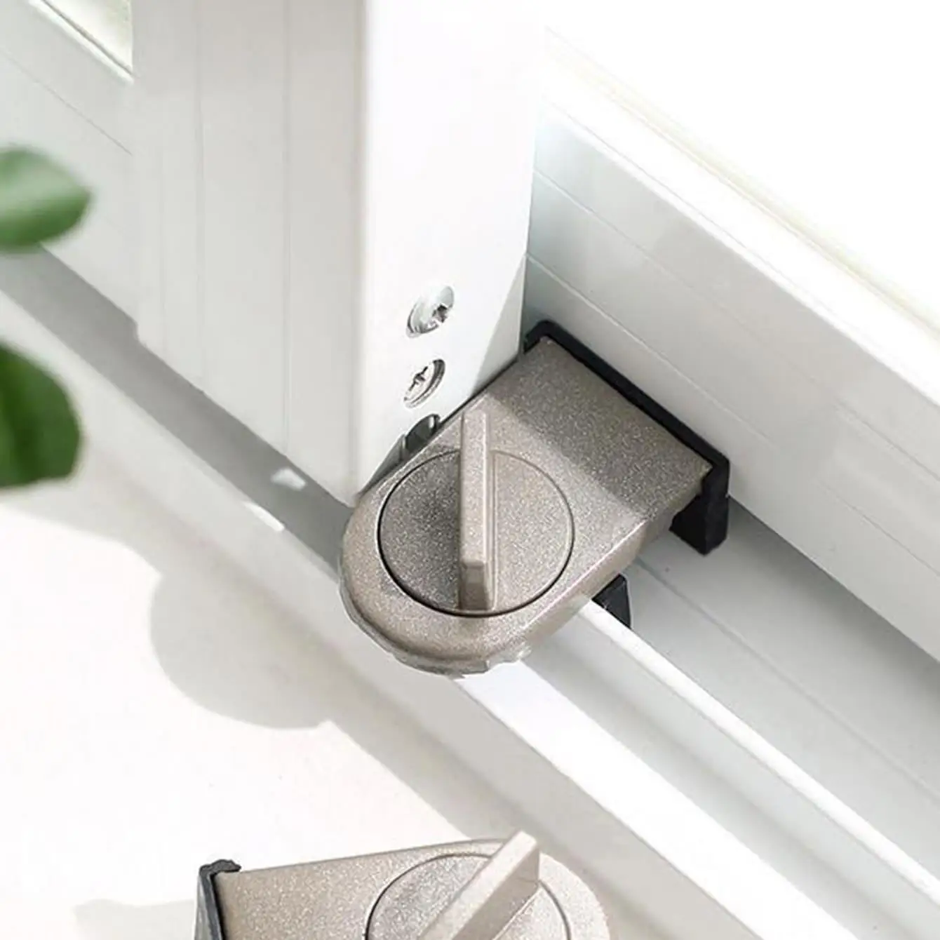 

1pc Heavy-Duty Aluminum Alloy Safety Lock for Sliding Doors & Windows - Enhanced Anti-Theft, Childproof Anti-Pinch & Fall-Preven