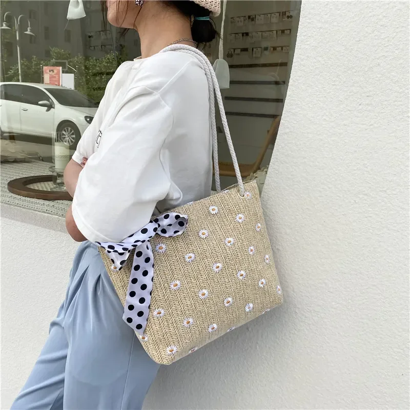 Straw Braided Silk Scarf One-shoulder Handbag Ladies Solid  Large-capacity Fashion Simple Handbags Summer Travel Beach Bag