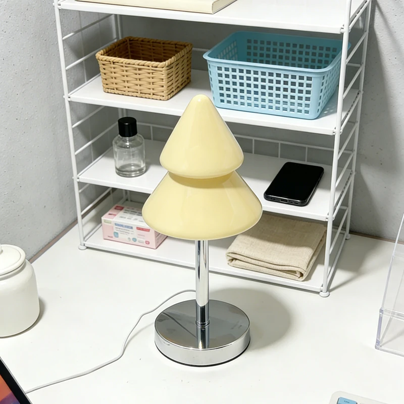 

Оригинальная портативная красочная допаминовая рождественская елка, стеклянная настольная лампа для спальни, прикроватная тумбочка, милый орнамент, декоративное окружающее украшение