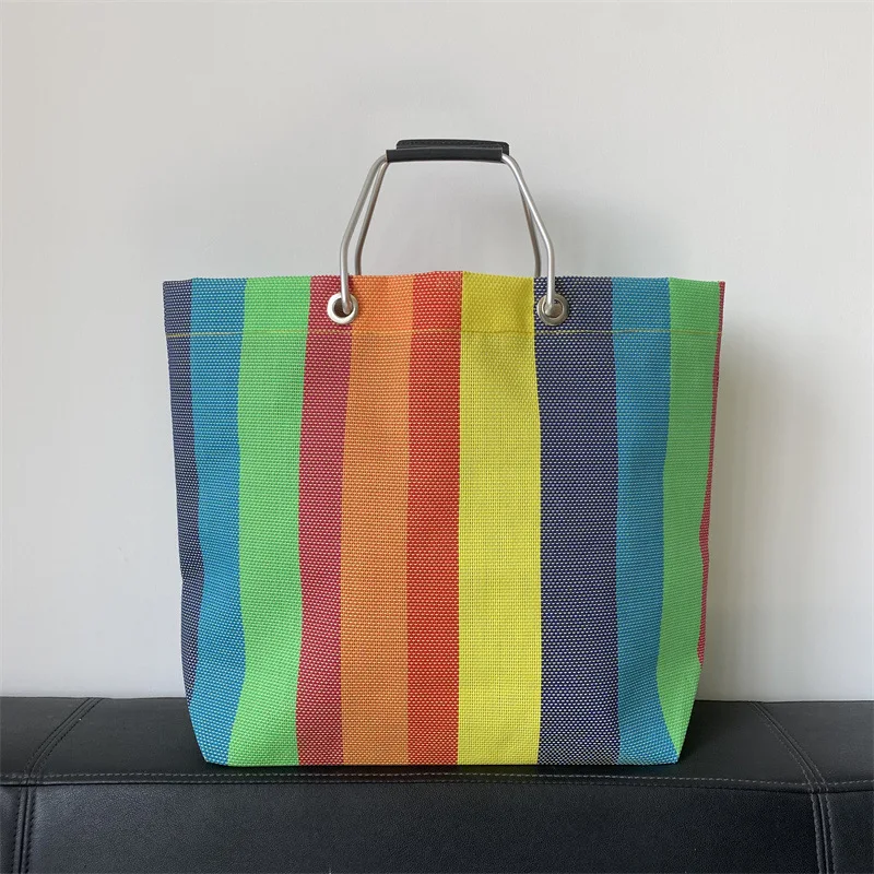 حقائب يد من الألومنيوم المنسوجة للرجال والنساء، وحقائب تسوق كاجوال، وحقائب حمل