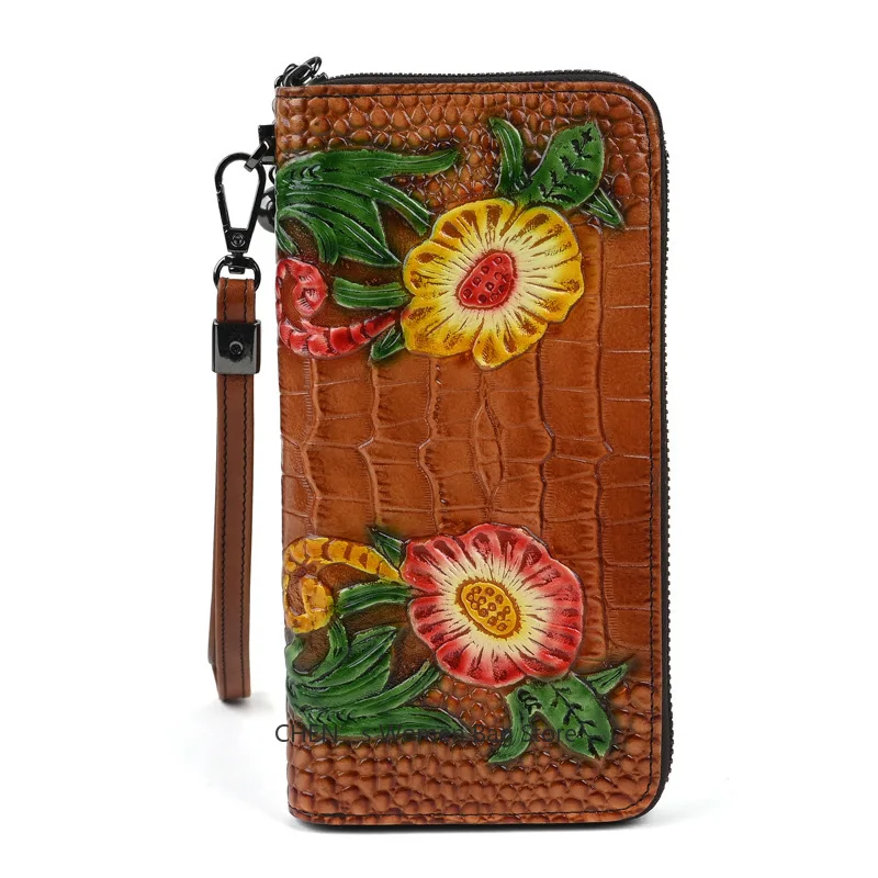 Borsa a portafoglio lunga da donna Pochette da polso Modello retrò Multi-card Borsa a portata di mano con cerniera femminile in vera pelle di vacchetta goffrata