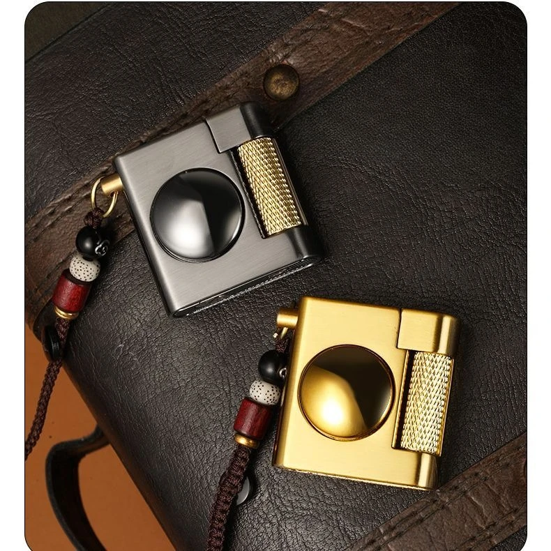 New Small Square Brick Oil Lighter, Side Pulley Ignition, Retro Mini Portable Windproof Gyro Lighter, Metal, Gift