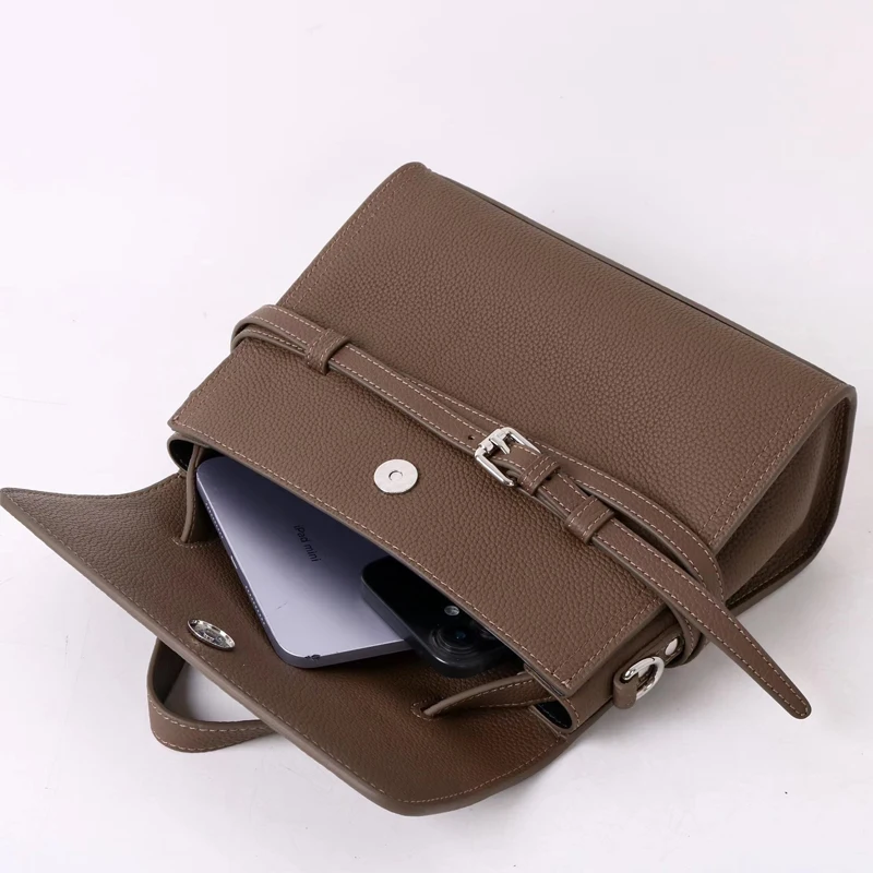 حقائب يد ومحافظ فاخرة للنساء مصنوعة من الجلد الطبيعي بتصميم أحرف أولى مخصصة لعام 2026، جديدة في جلد البقر الطبيعي مع مشبك حزام ومقبض علوي، حقيبة كتف صغيرة جودة عالية ًالشحن مجانا وصول الشحن السريع #5