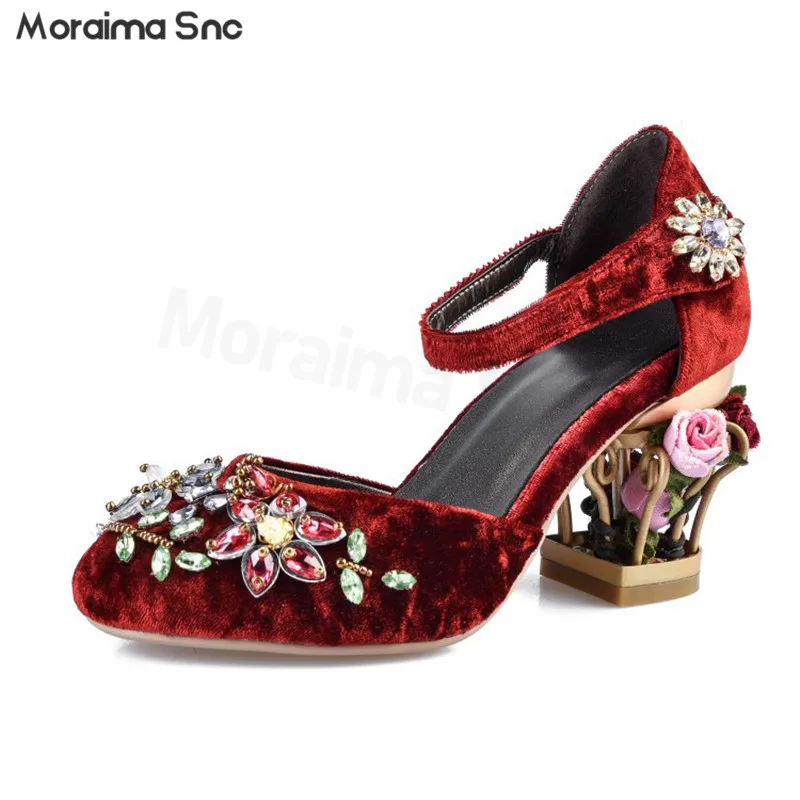 

Colorful Crystal Flower Baotou Sandals Round Head Bird Cage Heel Sheepskin Retro Hollow Wedding Shoes Fashionable Women's Shoes