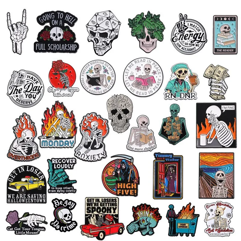 Halloween crânio broche personalidade criativa dos desenhos animados crânio queima chama conjunto crachá lapela pino broche feminino broches em roupas