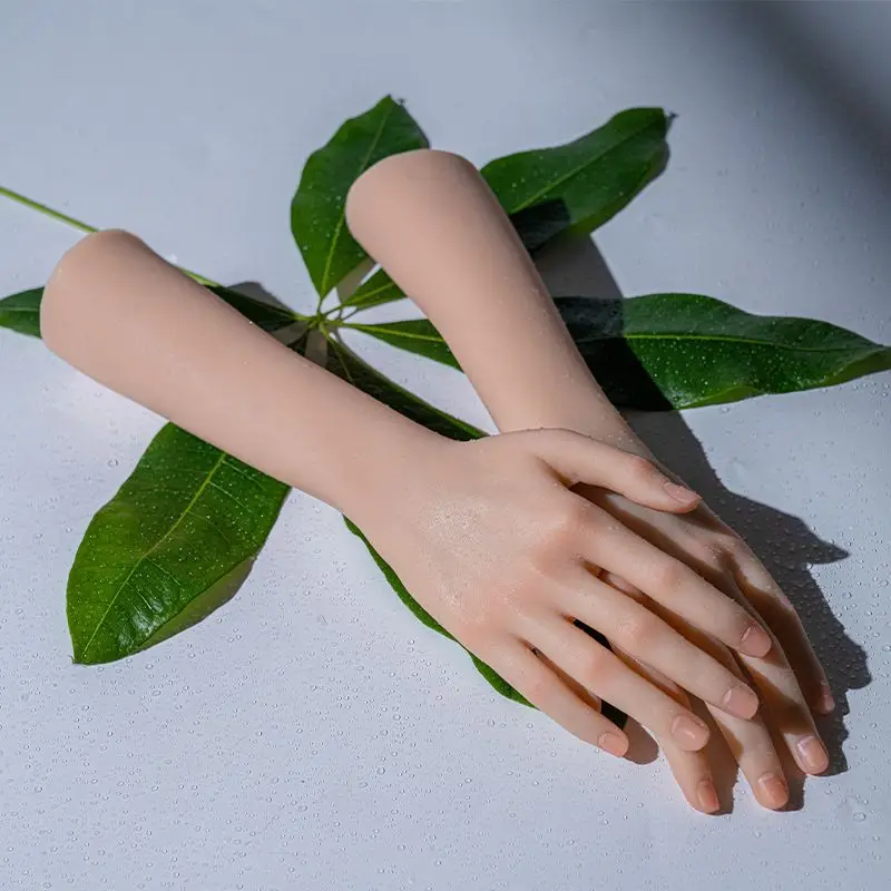 Realistic Silicone Hand Model Mannequin for Nail Art Training Lifelike Female Practice Hand for Manicure Display 1:1 Size TDWG07
