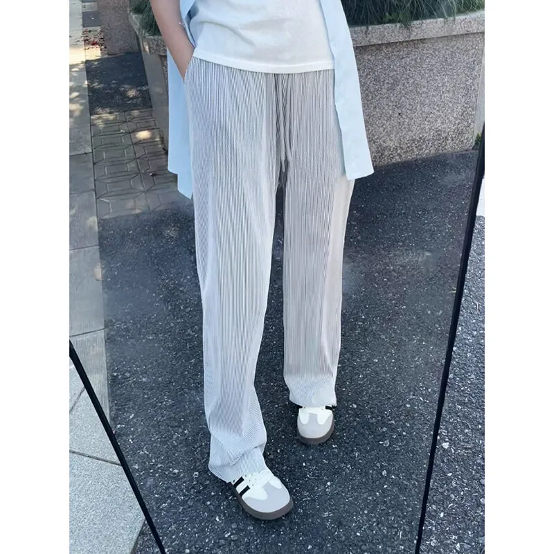 Summer Casual Pants Men Fashion Gray Wide Leg Pants Men Streetwear Korean Loose Ice Silk Pants Mens Pleated Pants Man Trousers