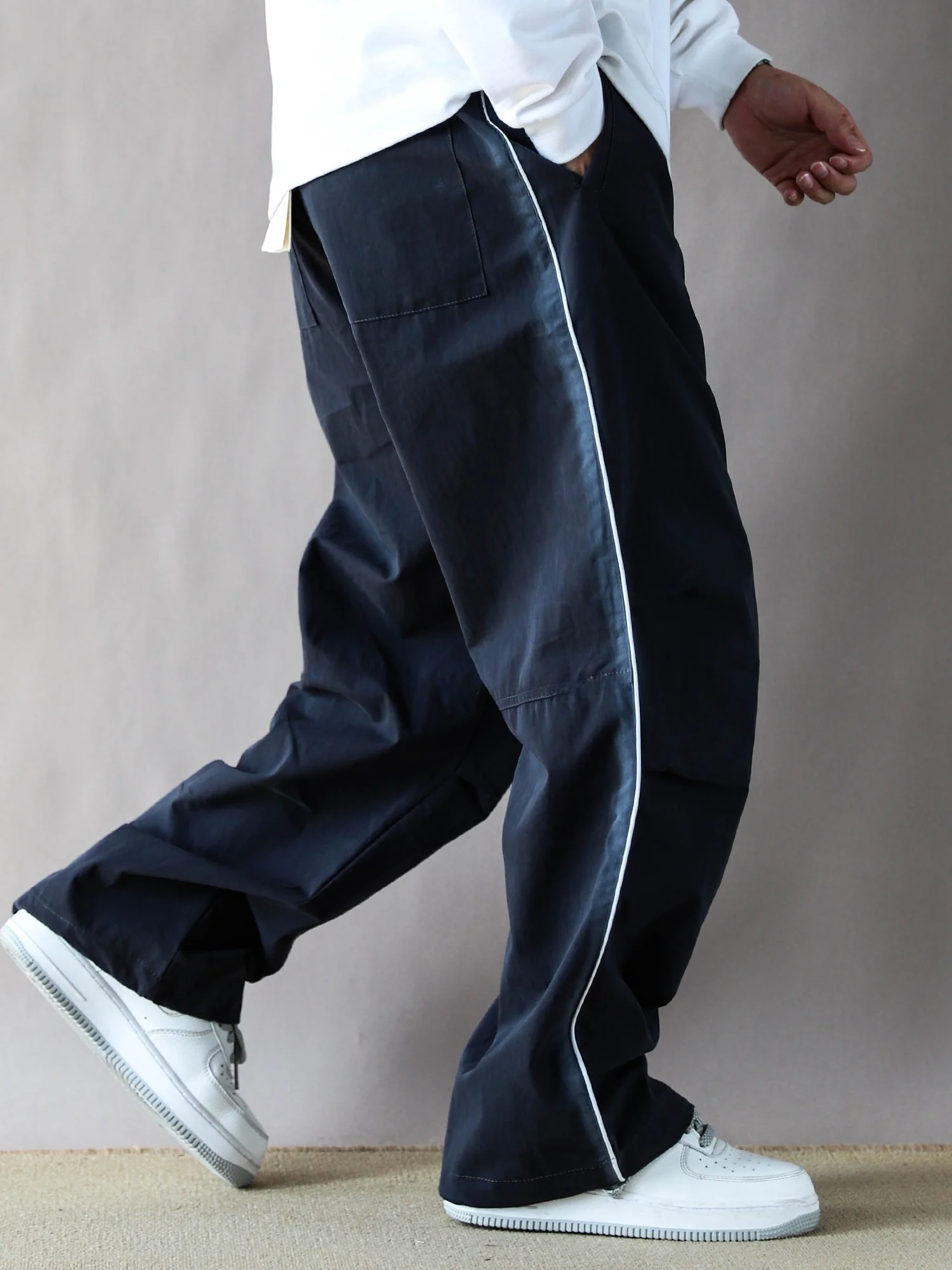 

Американские ретро-спортивные брюки с широкими штанинами, повседневные свободные длинные брюки, модные молодежные брюки из смесового хлопка, осенняя одежда