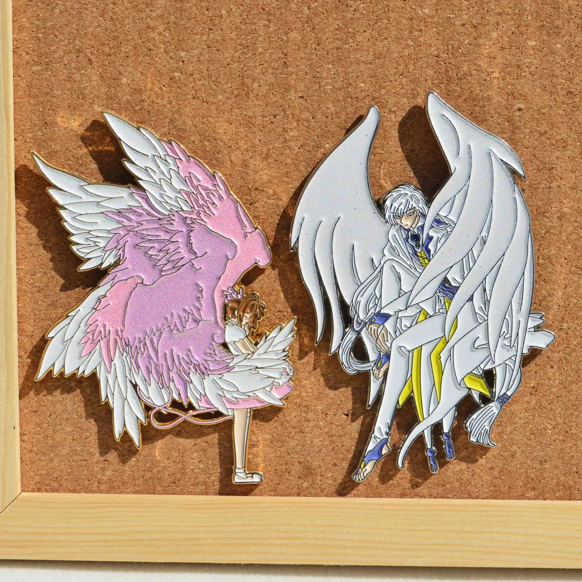 Alfileres esmaltados de Anime Sakura Cardcaptor Yue KINOMOTO SAKURA, insignias de Metal, broches de Manga para bolso, mochila, ropa, solapa, regalo de Cosplay
