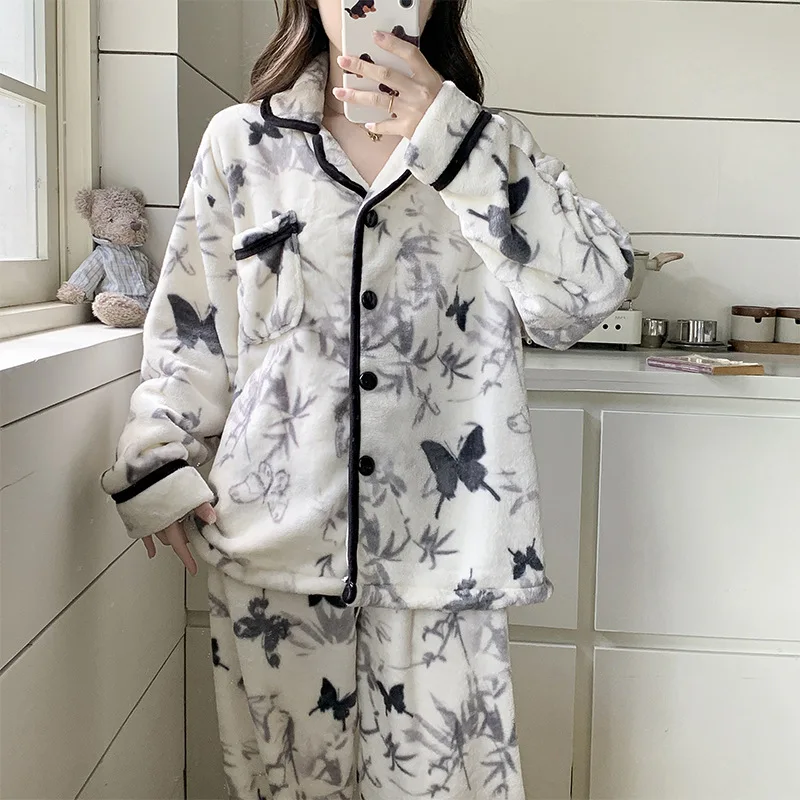 

PJs Set Women's pajama set Women's warm winter pajamas Fashionable home clothes, pajamas Cute and soft pajama set butterfly