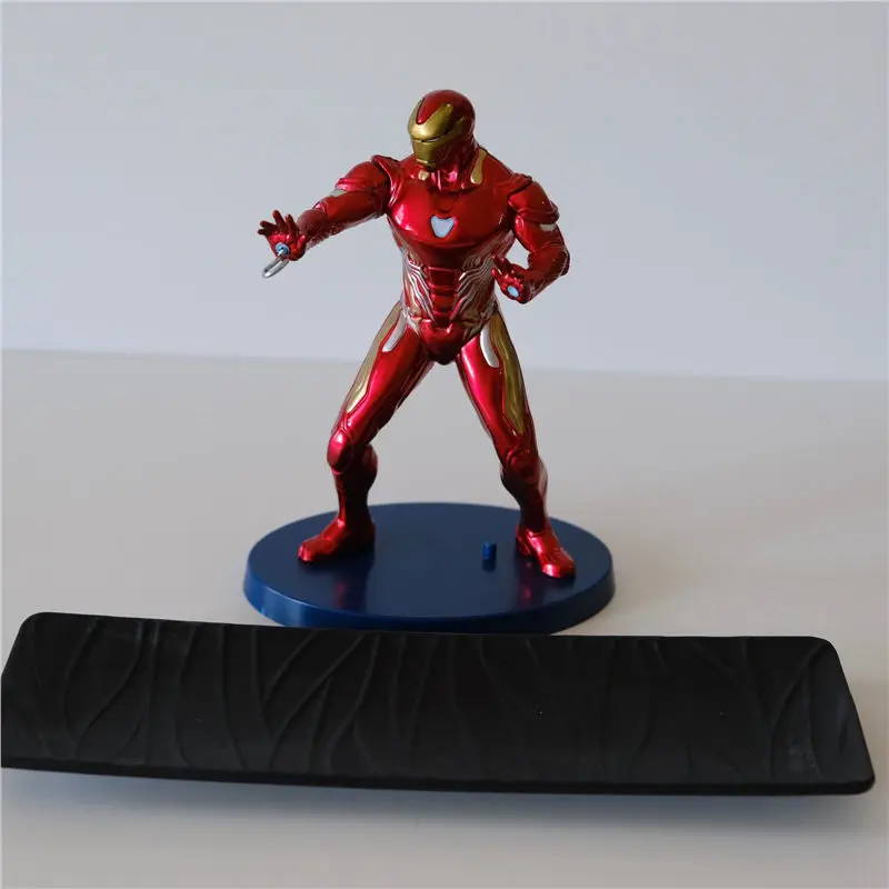 Marvel Doktor Iron Man dom nowy kreskówka kreatywna animacja gadżet modelowanie figurka na biurko ozdoba stojak na kadzidło przeciw komarom