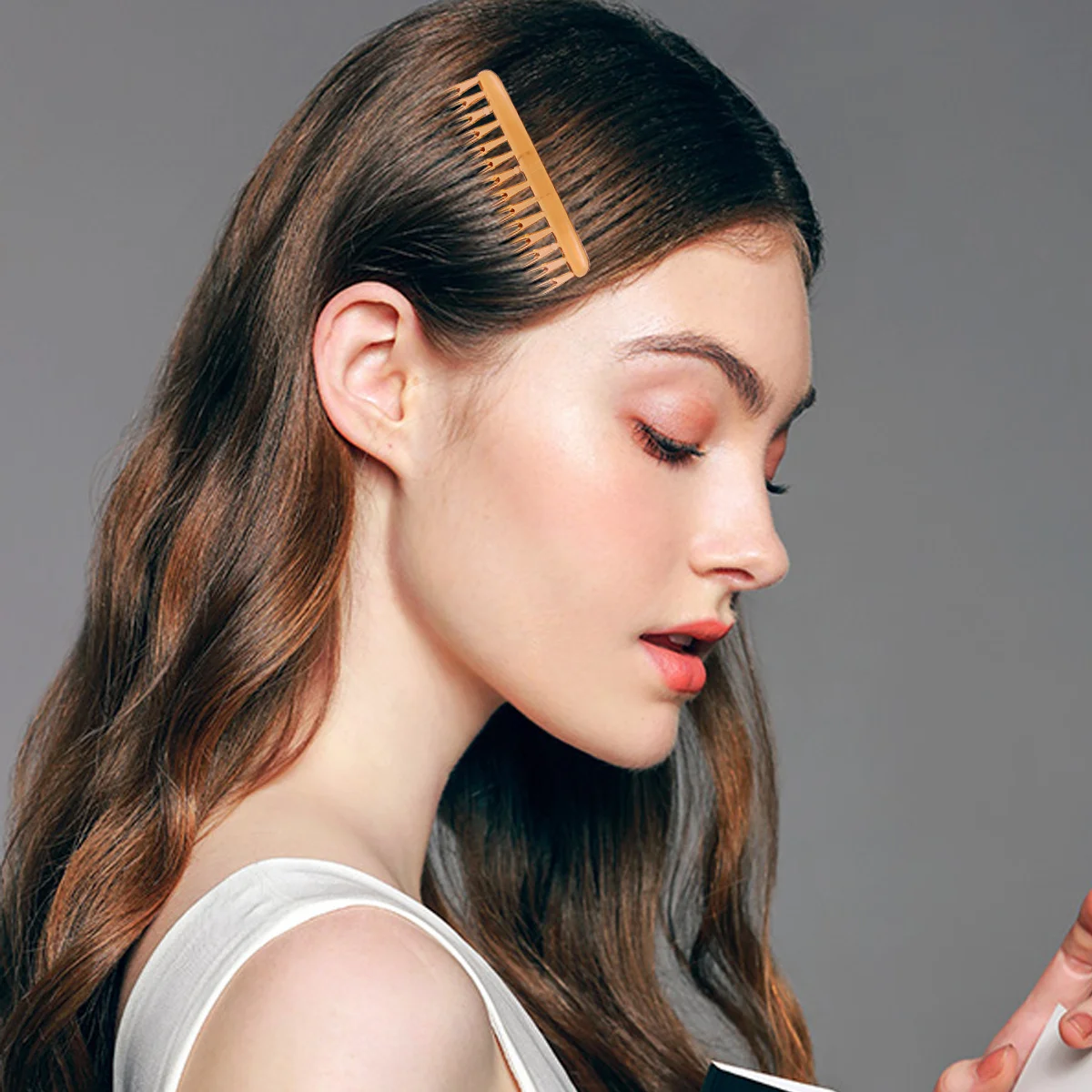 

15Pcs Elegant Plastic Hair Combs Decorative Fashionable Accessories for Women Daily Occasions Hair Clip Combs