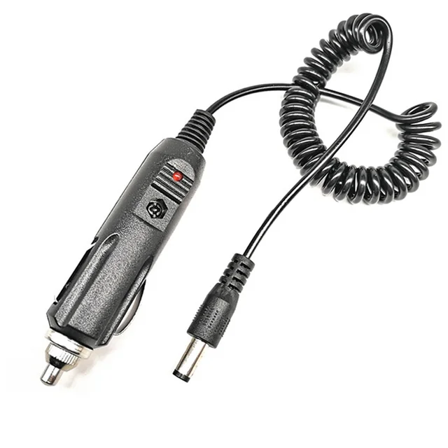 Przenośna ładowarka samochodowa do walkie talkie DC 12V do radia dwukierunkowego Baofeng UV-5R UV-5RE UV-82 Przedłużacz ładowarki Gniazdo Przewód