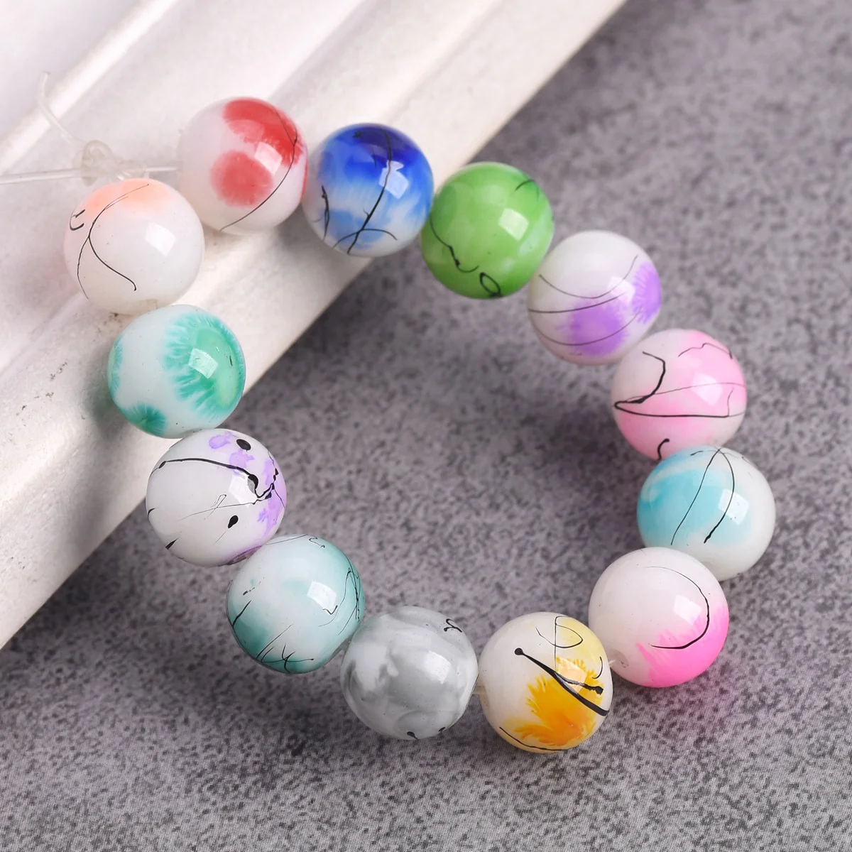 20pcs Round 10mm 12mm Scrawl Spots Pattern Opaque Glass Loose Beads Lot for Jewelry Making DIY Crafts