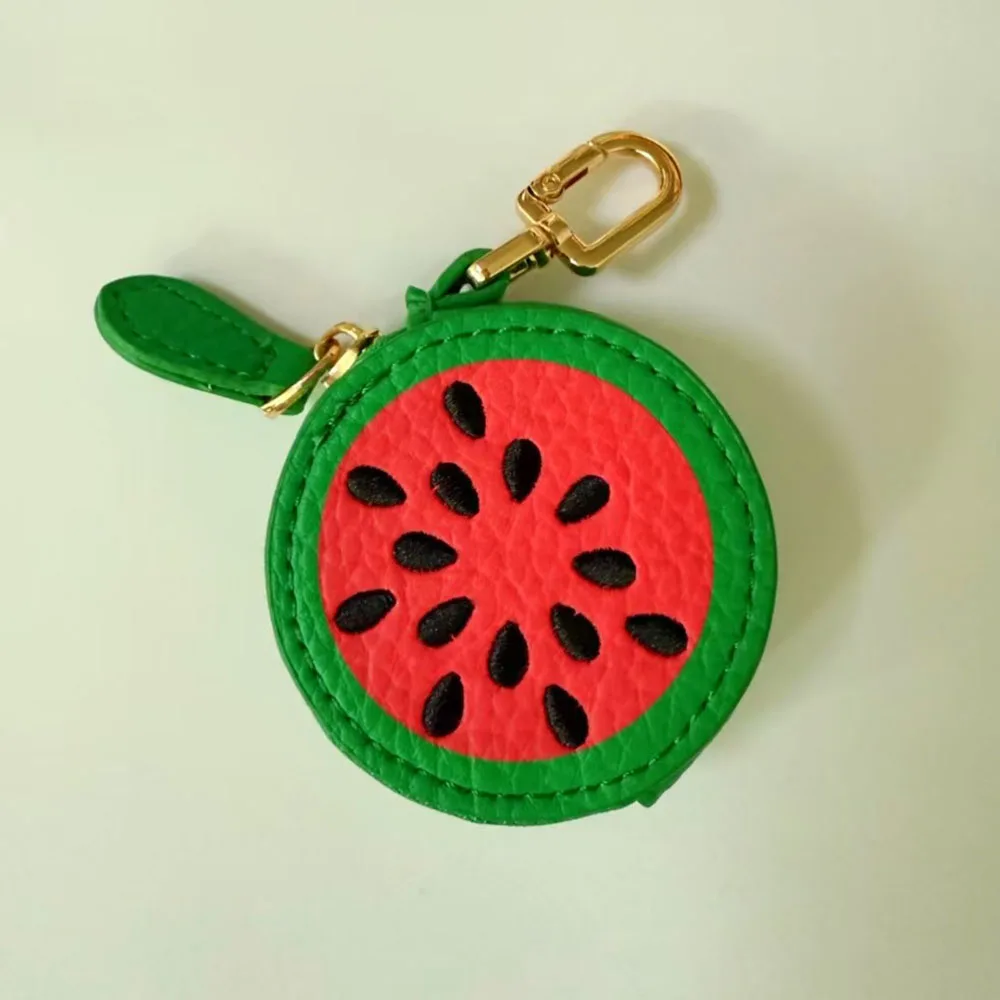 New Hot Sale Cute Fruit Shape Key Bag Coin Purse Zipper Pendant Portable Mini Wallet Keychain Fashion Women Bag Accessories